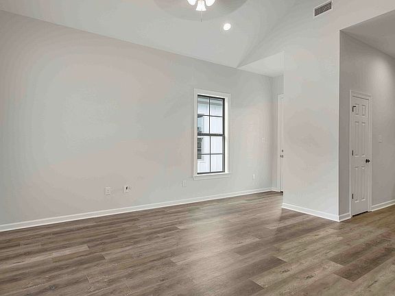 3rd image of 109 Santa Marta Dr