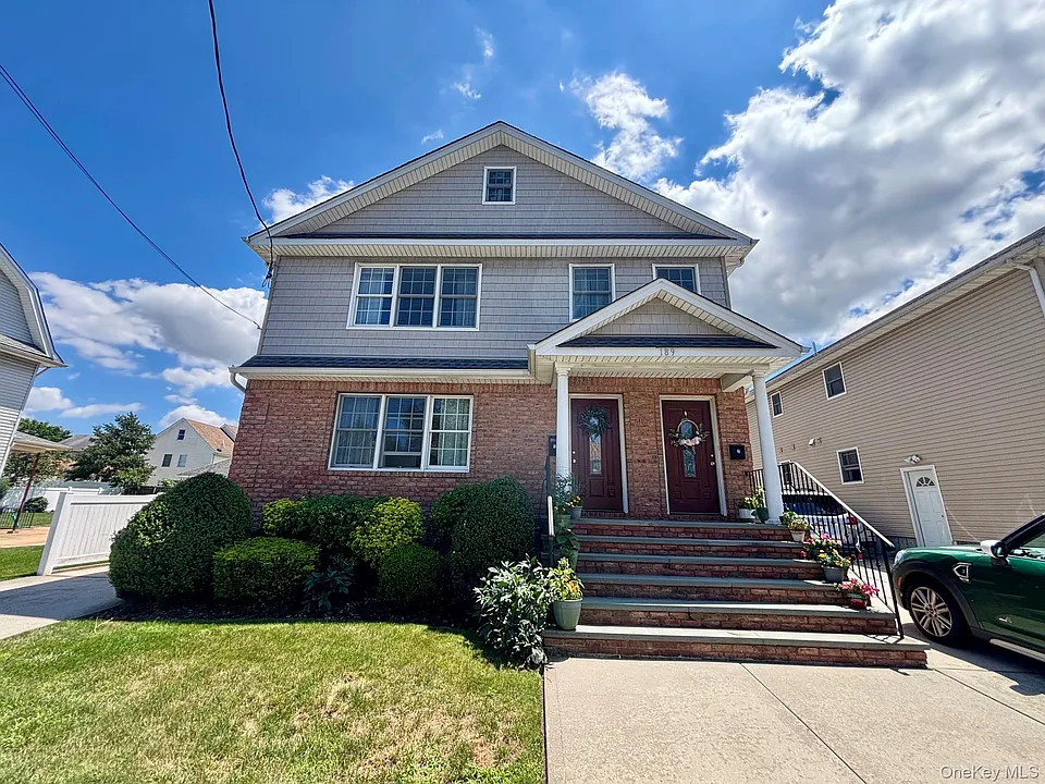 189 Jefferson Ave #2