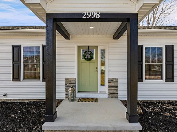 5th image of 2998 Walworth Marion Rd