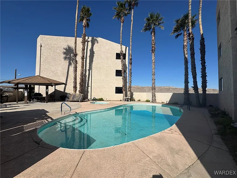 1611 Highway 95 #B — Photo 18
