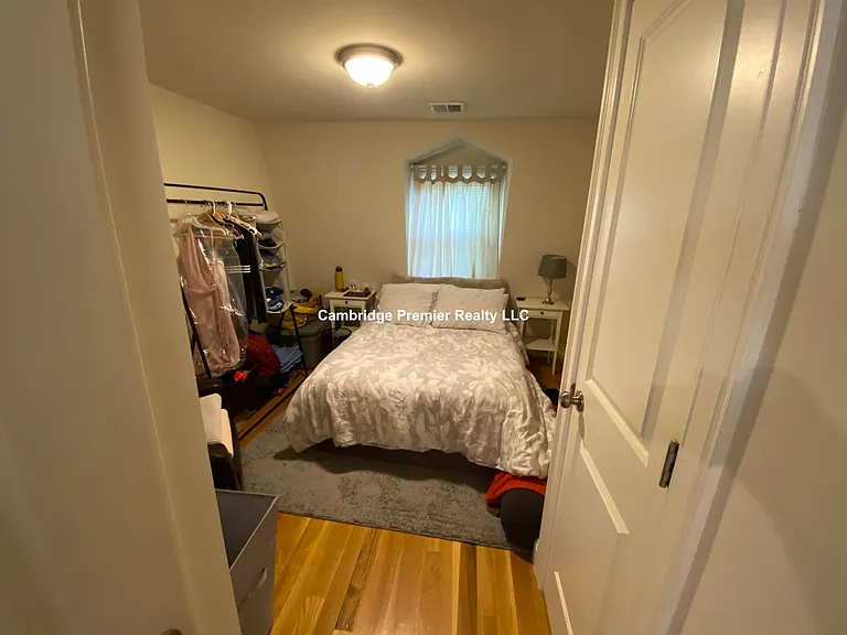 11 Greenville St #2 — Photo 9