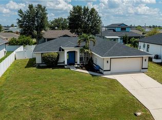 905 NE 17th St, Cape Coral, FL 33909