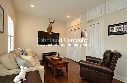 80 Rutland St #2 — Photo 2