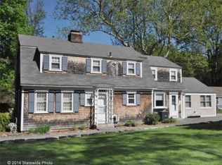 81 Greenwood Ave, Rumford, RI 02916