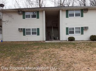 1263 Manitowoc Rd #1, Menasha, WI 54952