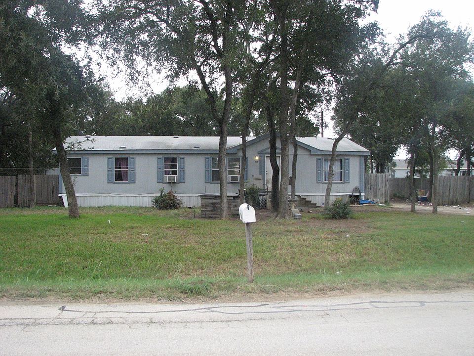 1st image of 2540 Cypress Ln
