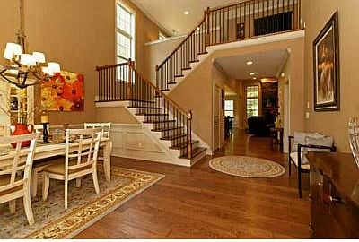 3rd image of 44 Willow Bend Ct