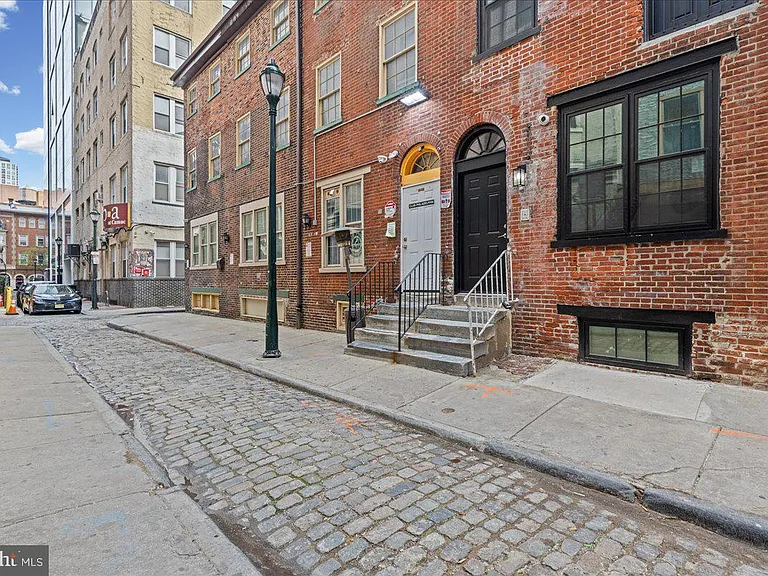 1222 Chancellor St #3 — Photo 11