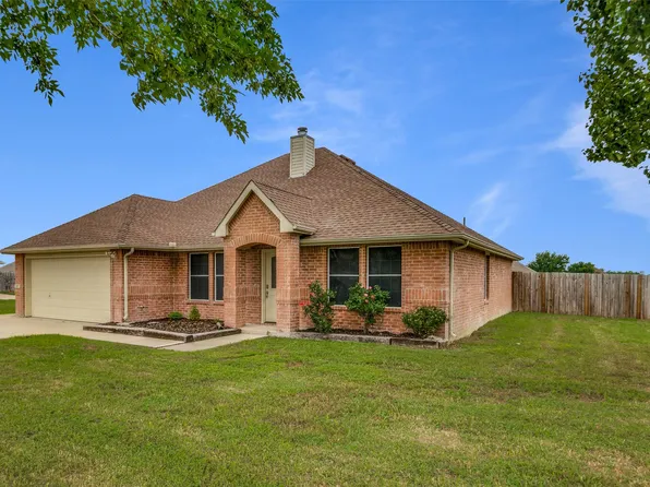 103 Julia Dr, Fate, TX 75189