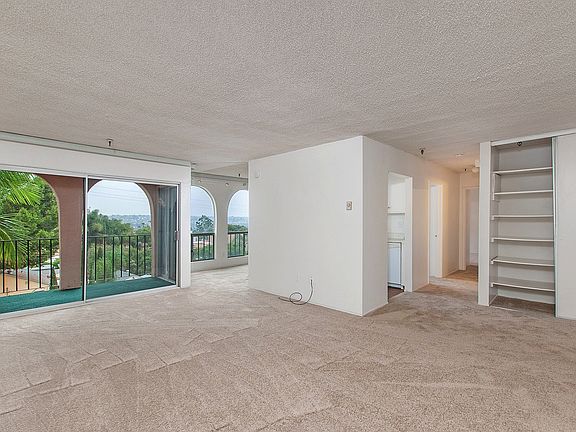 4th image of 4730 Noyes St APT 410