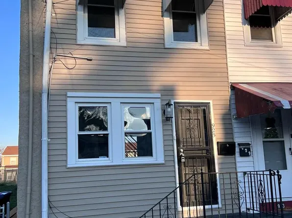 925 Central Ave, Chester, PA 19013