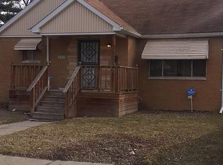 2820 Winona St, Flint, MI 48504