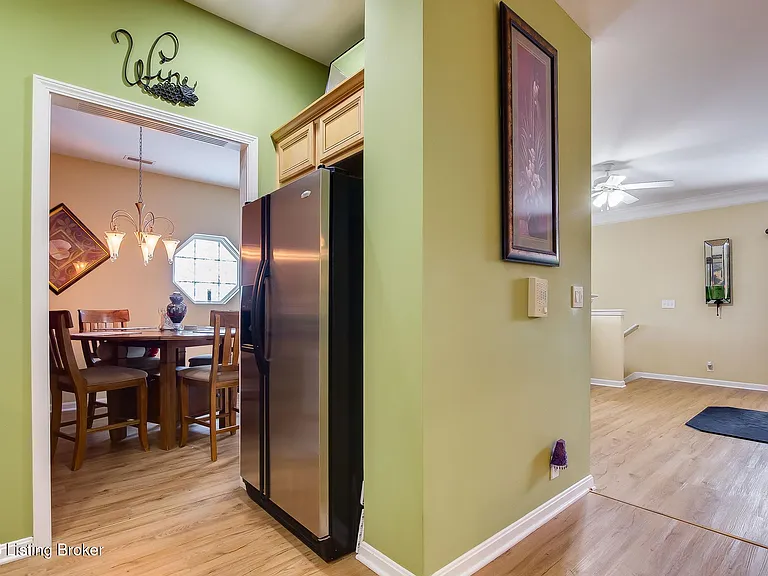 203 S Dorsey Ln #0 — Photo 14
