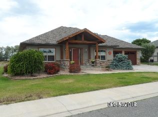 3841 Grand Mesa Dr, Montrose, CO 81403