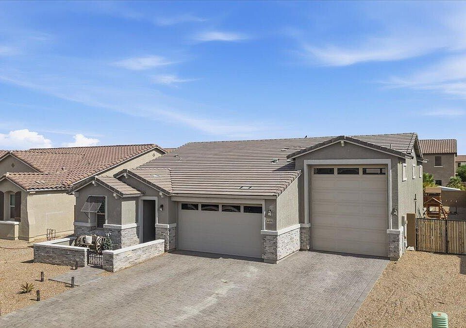 1st image of 44091 W PALO NUEZ Street