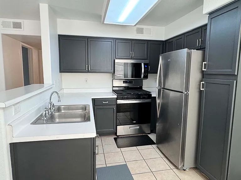 3115 Casey Dr #201 — Photo 3