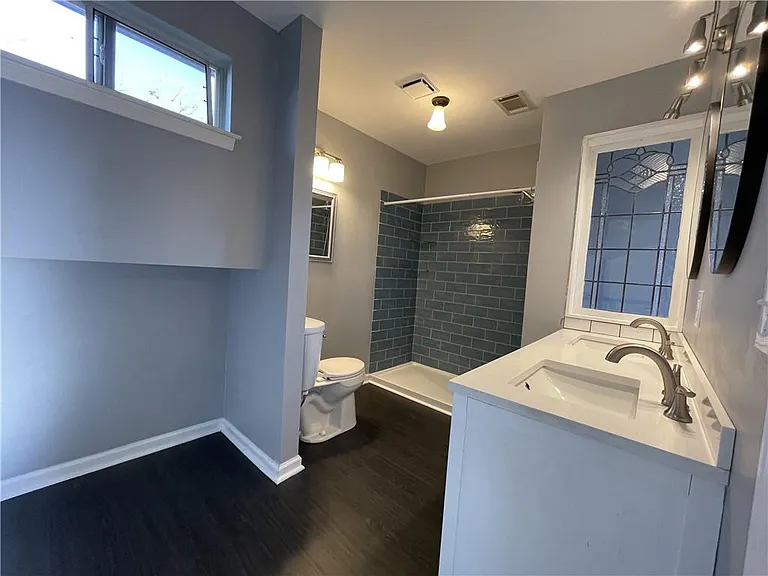 3492 Point View Cir — Photo 59