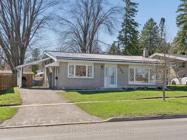 1309 Royal Dr, Peterborough, ON K9H 6R6