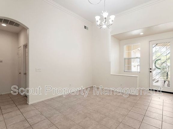 3rd image of 37775 Amber Ln