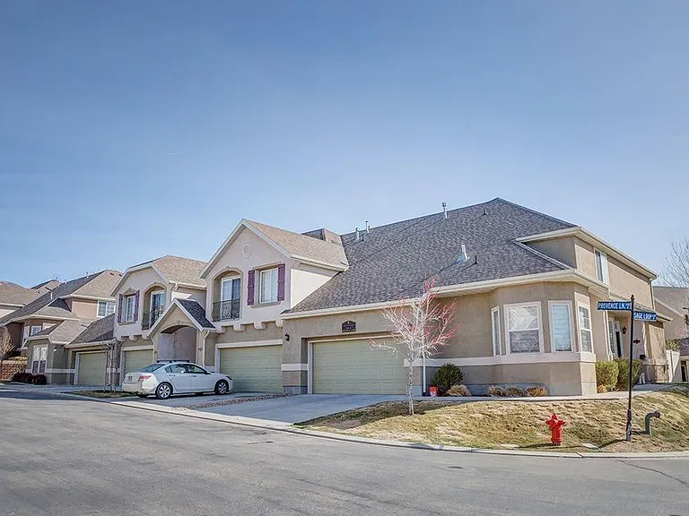 3130 N Provence Ln — Photo 10