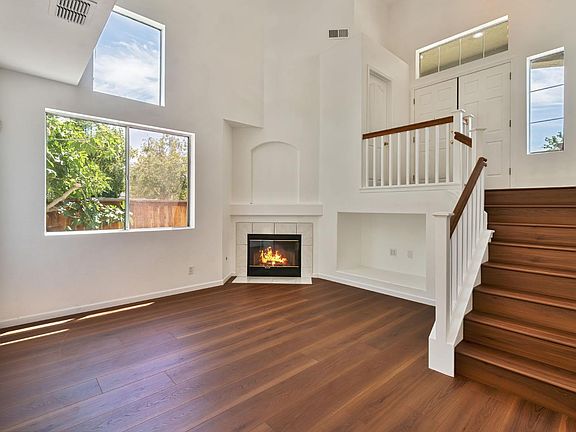 5th image of 3013 Babson Dr