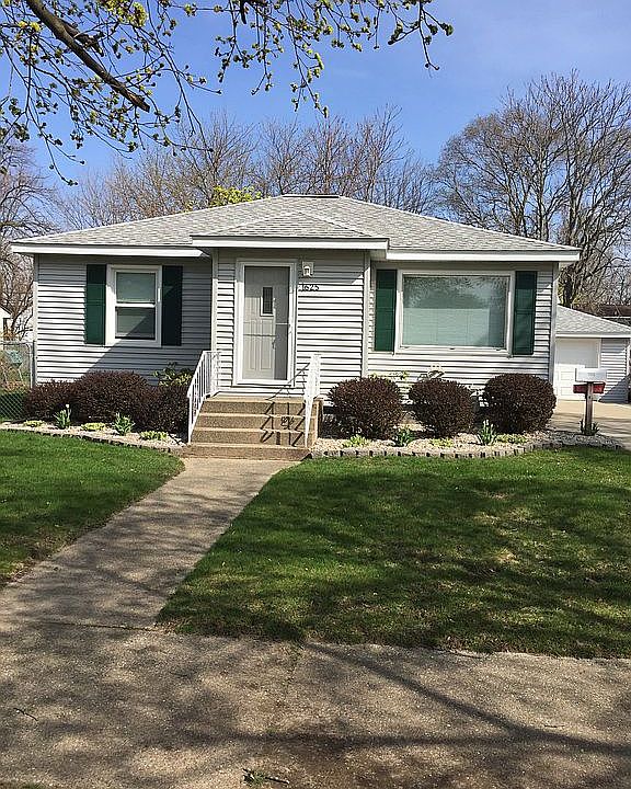 1st image of 1625 Slayton Ave