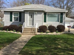 1625 Slayton Ave, Grand Haven, MI 49417