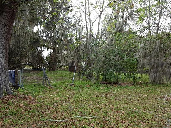 3rd image of 5836 SE Lillian Cir