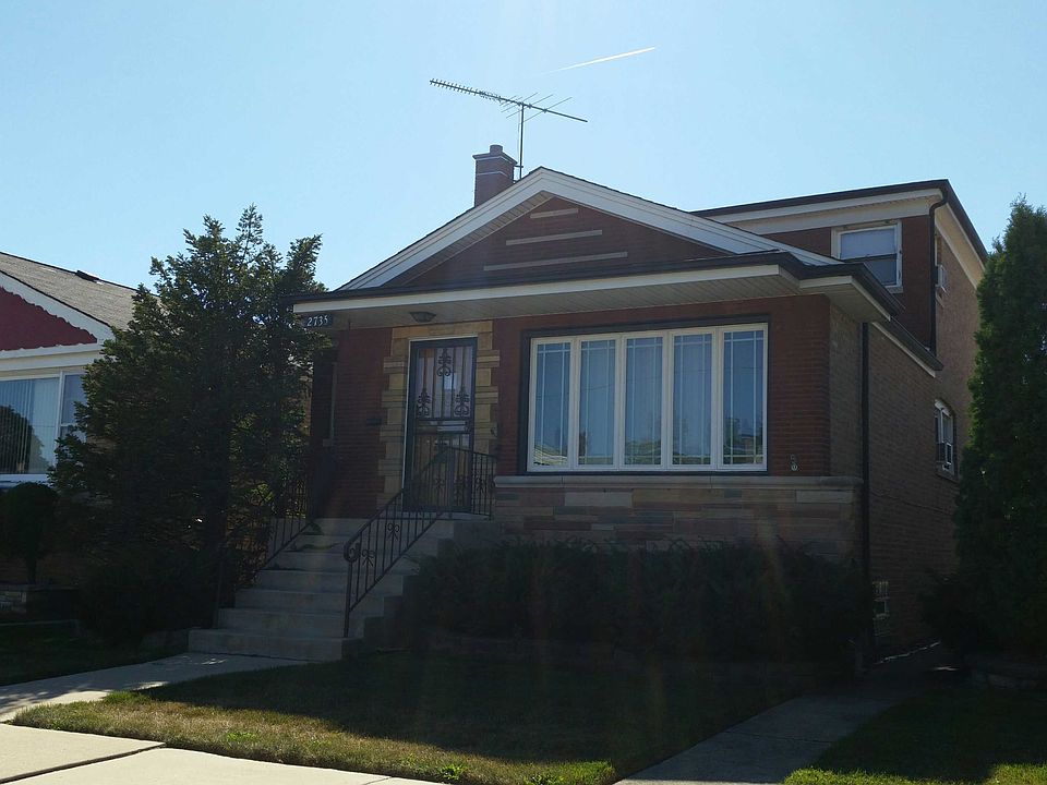 2nd image of 2735 W 83rd Pl