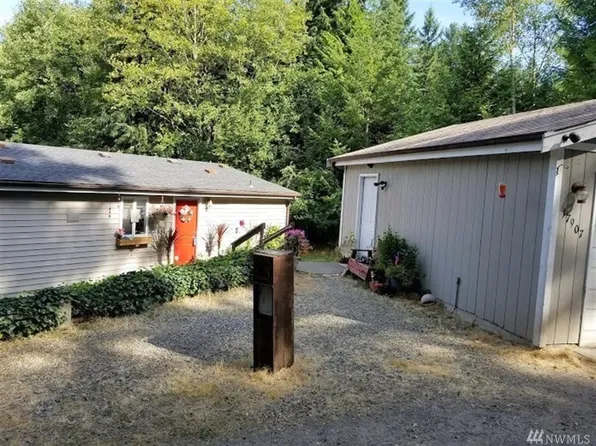 17907 Bass Ln NW, Lakebay, WA 98349
