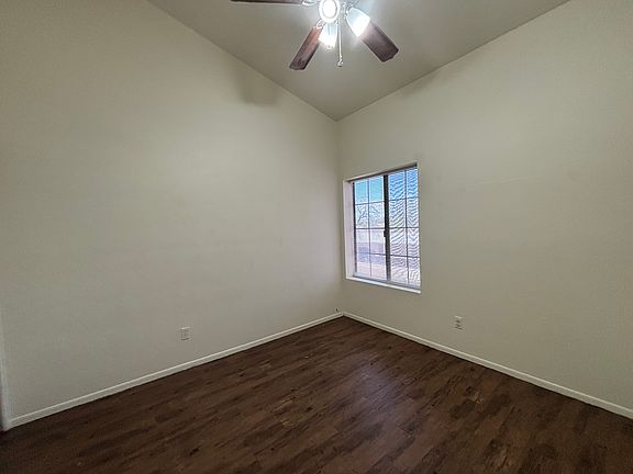 5th image of 1686 W Park Wood Ln
