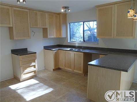 3rd image of 456 SW Eastport Cir