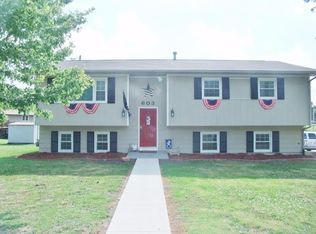 603 Ottawa Ave, Hiawatha, KS 66434