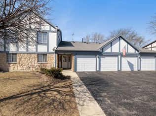 1236 Williams Port Dr #2, Westmont, IL