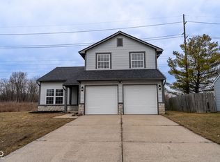 10426 E Maumee Dr, Indianapolis, IN 46235