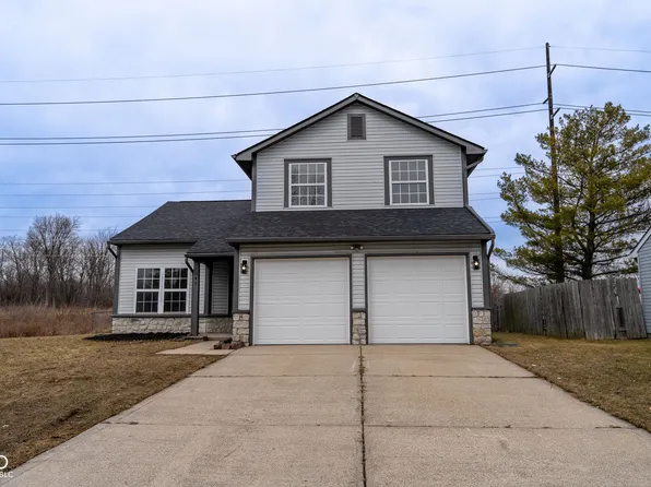 10426 E Maumee Dr, Indianapolis, IN 46235