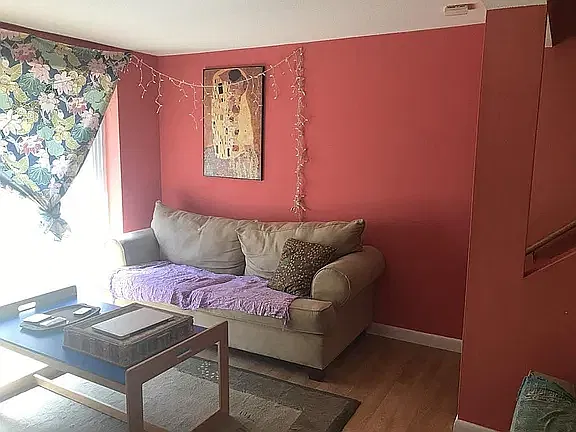 2 bed, 910 sqft, $1,500 — Photo 2
