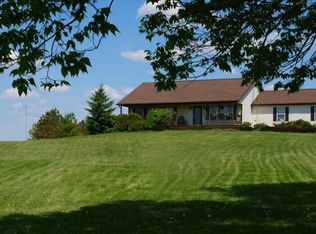 13297 Douglas Lane Rd, Centerburg, OH 43011