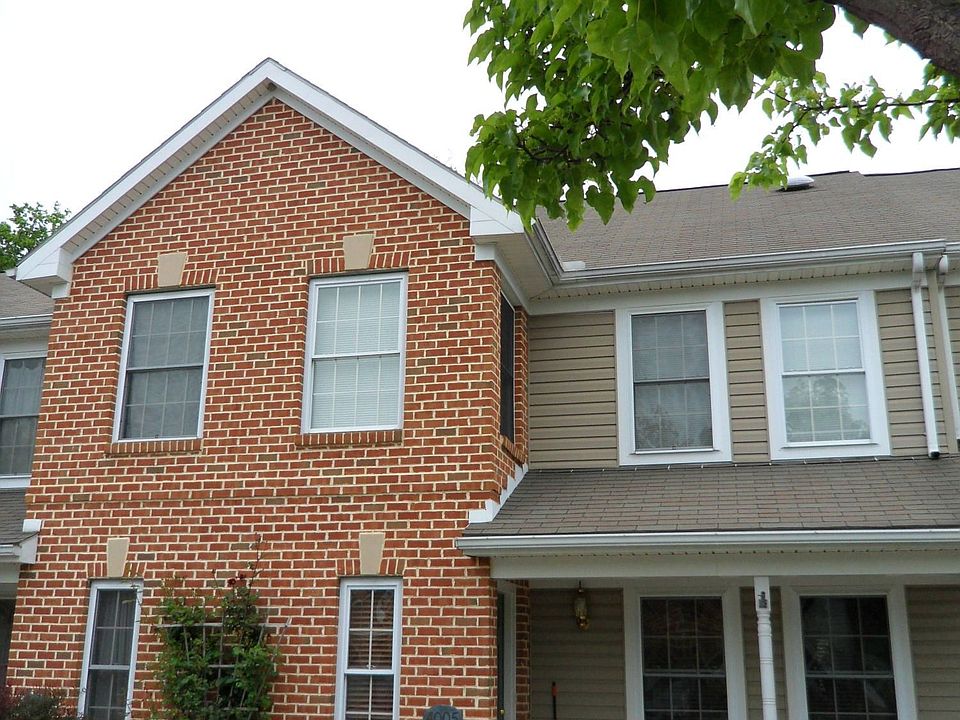 1st image of 4005 Bradford Cir