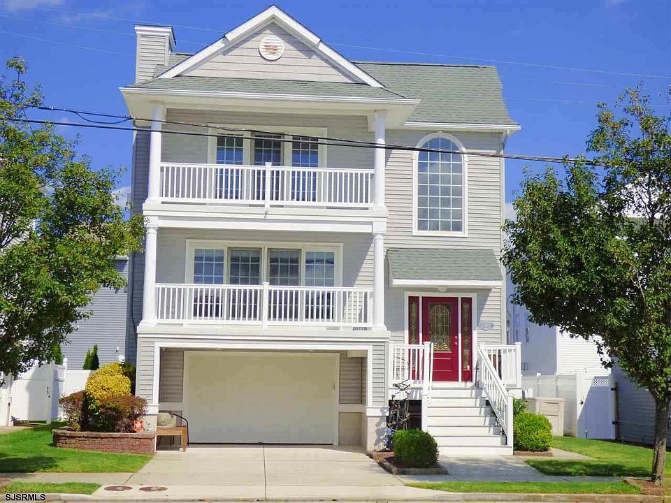 1st image of 5 W 16th St