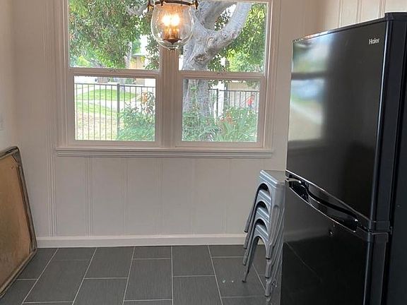 5th image of 101 S Horne St #8700974
