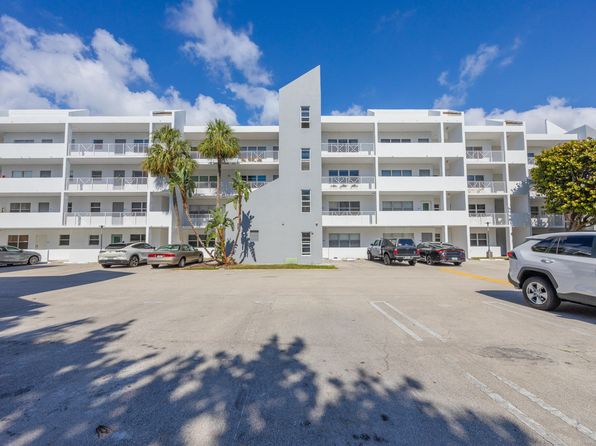 2850 NE 14th Street Cswy APT 210B