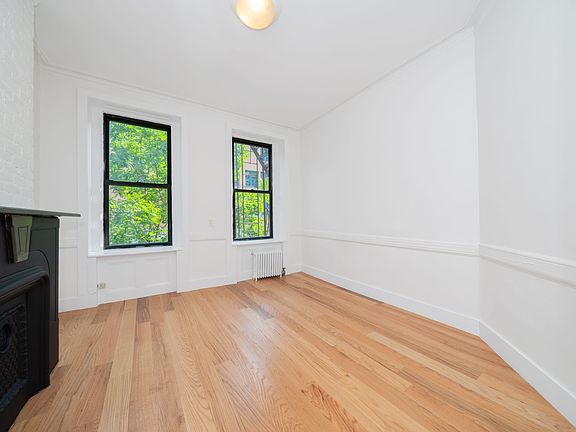 3rd image of 340 W 17th St APT 2B