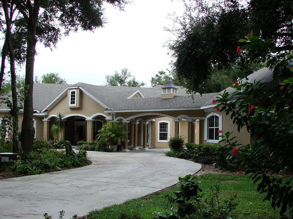 Front entrance to home