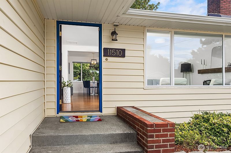 4th image of 11510 27th Avenue SW