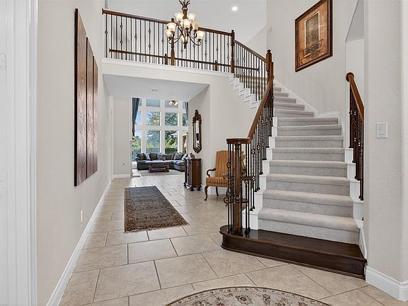 5th image of 27930 Bandera Glen Ln