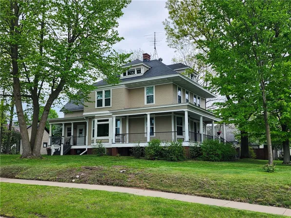 405 Worden Avenue E, Ladysmith, WI 54848