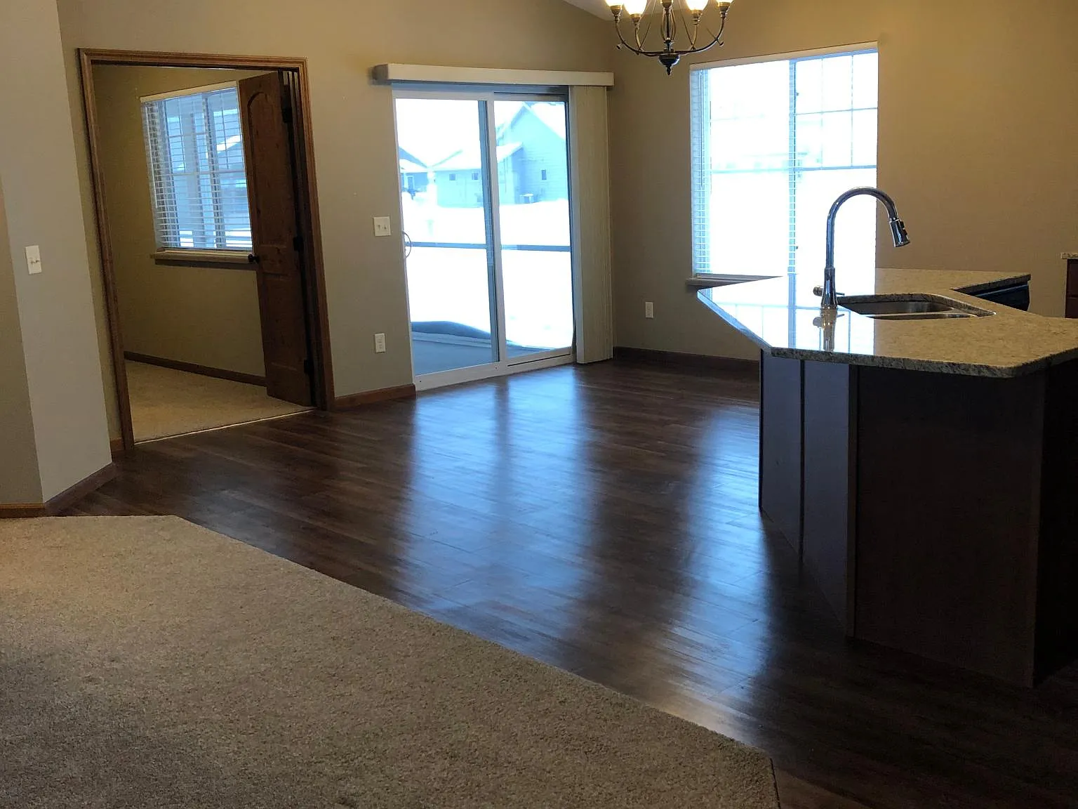 3 bed, 1530 sqft, $2,200 — Photo 4
