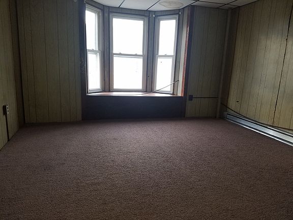 5th image of 719 Wallace St #2