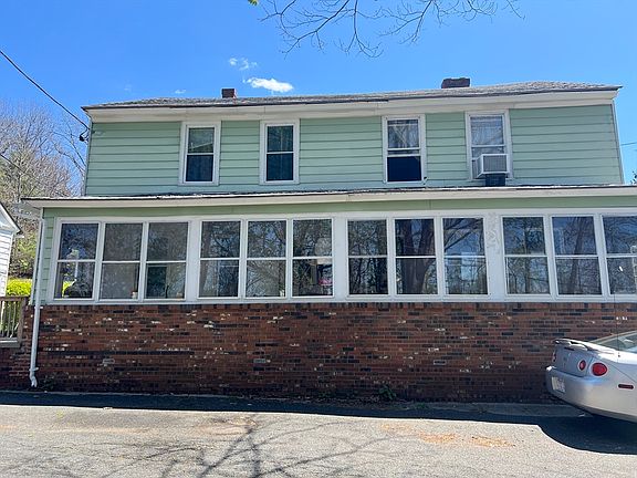 2nd image of 67 Ross Ave